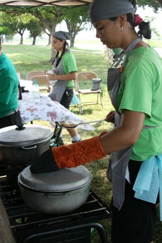 IMG_4123_Small.jpg