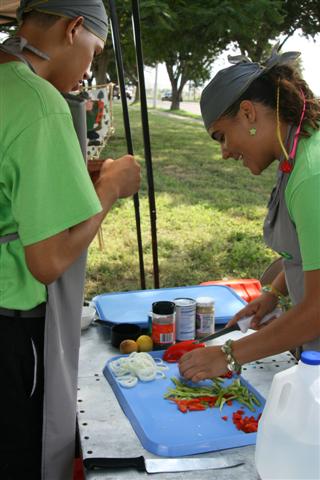 IMG_4124_Small.jpg