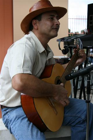 IMG_0934_Small.jpg